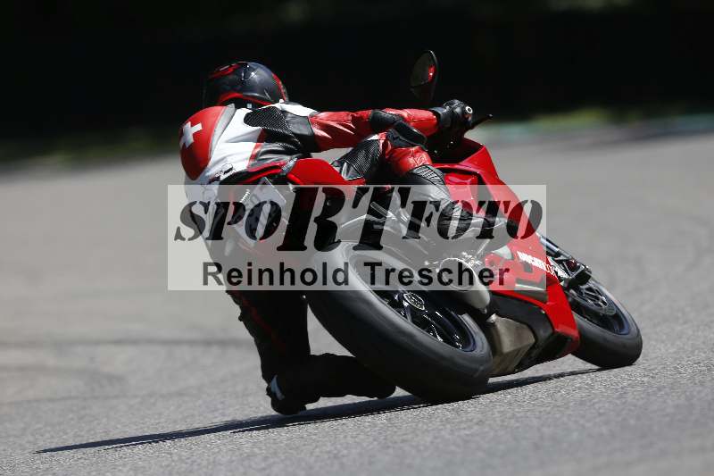 /Archiv-2025/42 07.08.2025 Peter Studer Girls Day ADR/Gruppe blau/team